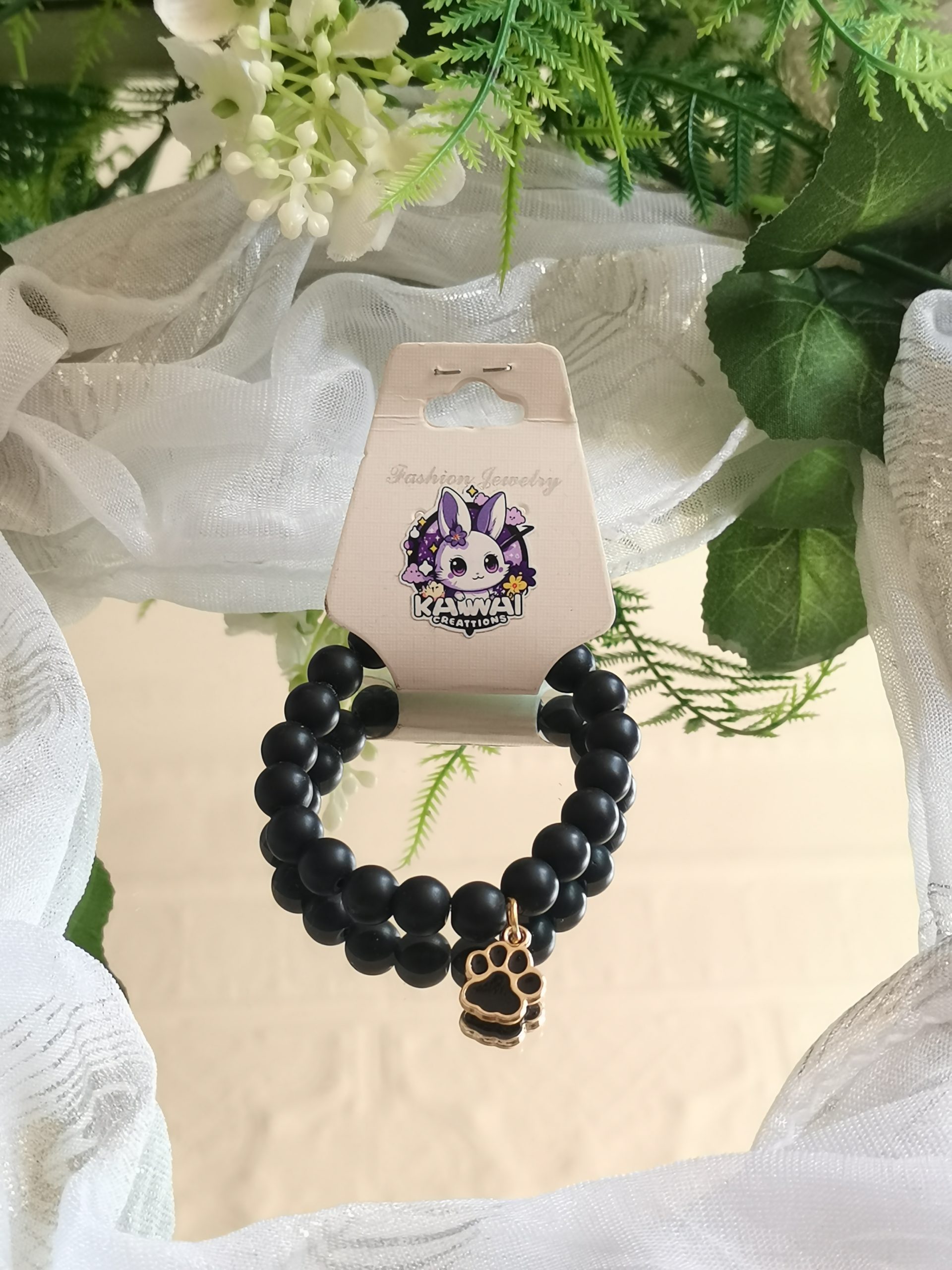 Lava bracelet with paw charm elasticated